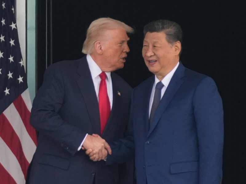 Donald Trump y Xi Jinping abordan crisis en Irán y tensiones comerciales; Putin elogia acuerdos con China