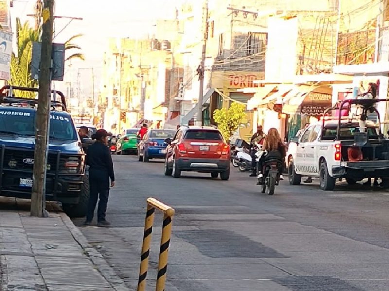 Matan a dos hombres y hieren a otro en intensa balacera en autolavado de Apaseo el Alto