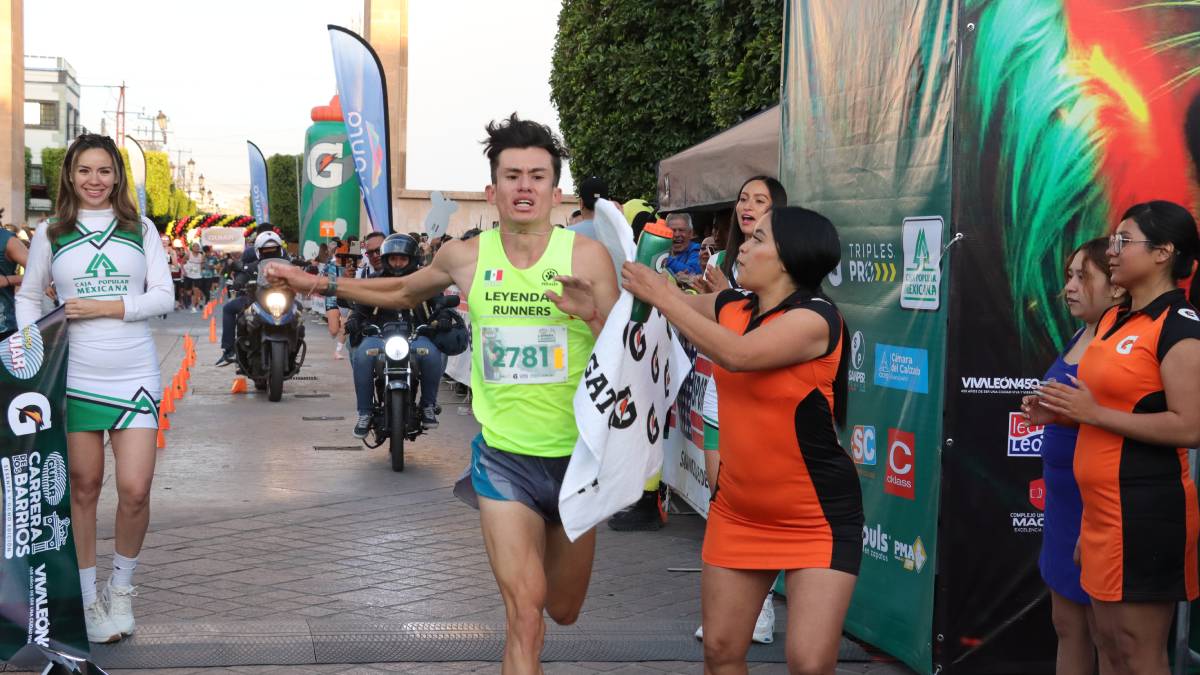 México venció a Colombia con el triunfo de Brayan Rodríguez en la 68° Carrera de los Barrios  - Foto: Mary Ochoa.