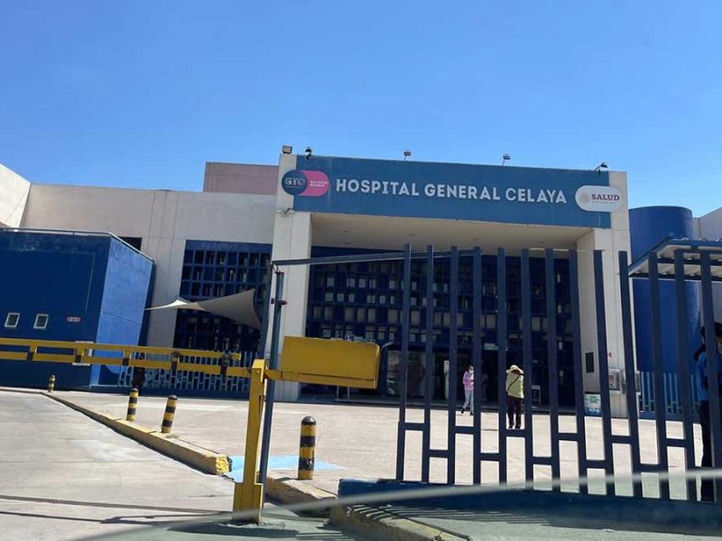 Lo balean para robarle su moto en la glorieta Fundadores, en Celaya