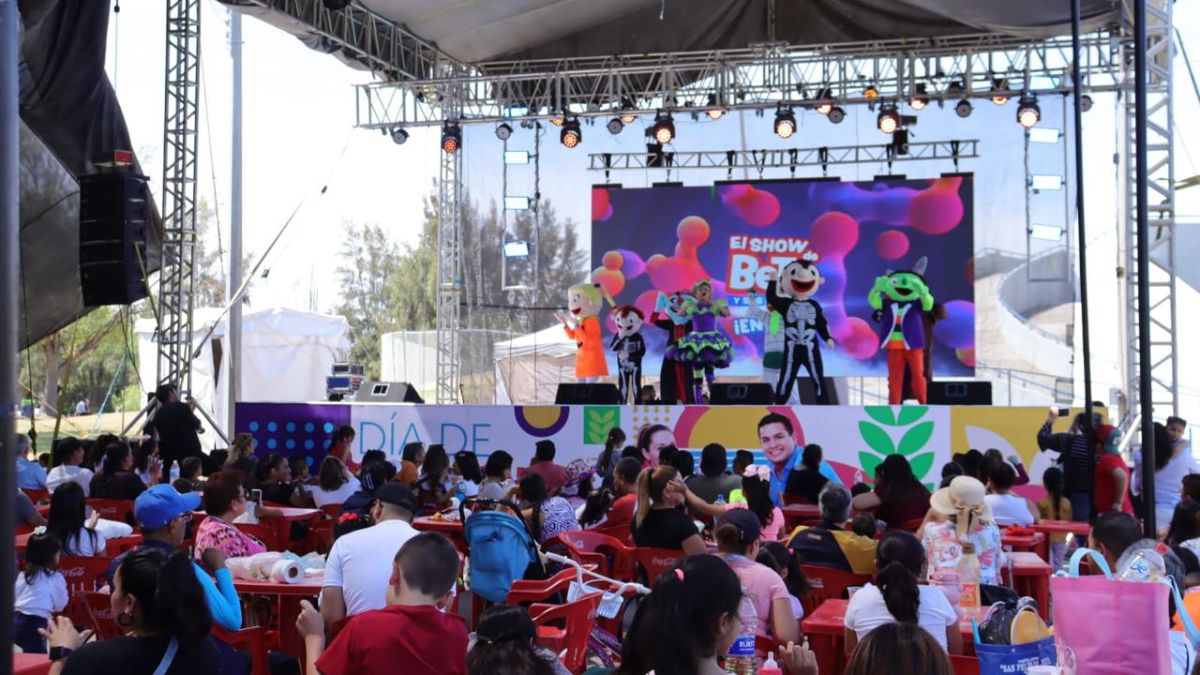 celebración del Día de la Familia del DIF