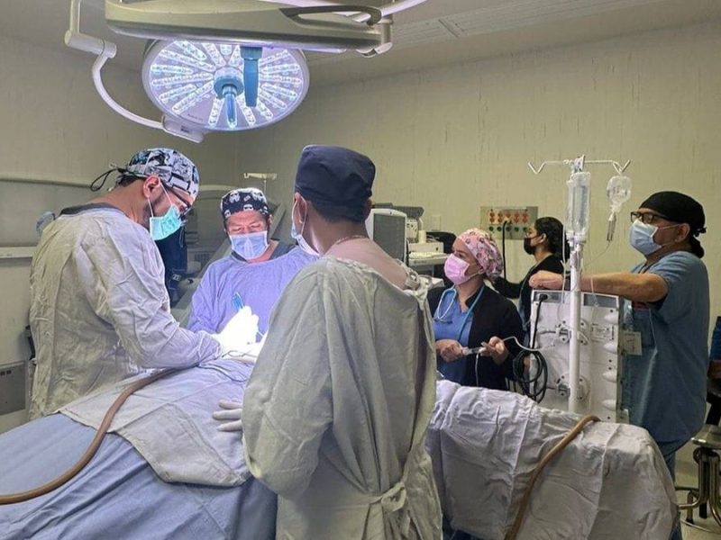 Morena propone cárcel para médicos que realicen cirugías estéticas a menores en Guanajuato