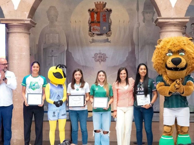 Mujeres León 450: Gobierno Municipal y clubes profesionales firman pacto histórico por el deporte femenil