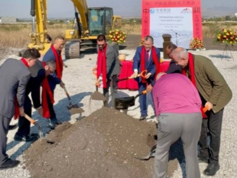 Compañía china Anhui Zhongding inicia construcción de planta en Apaseo el Grande