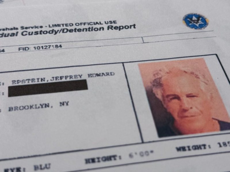 Retira Gobierno de EU documentos relacionados con Epstein luego de que víctimas denunciaran amenazas