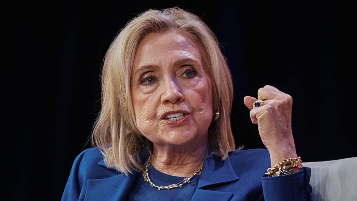 hillary-clinton-jeffrey-epstein