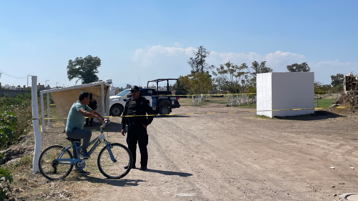 hombre muerto en campos de futbol de Irapuato
