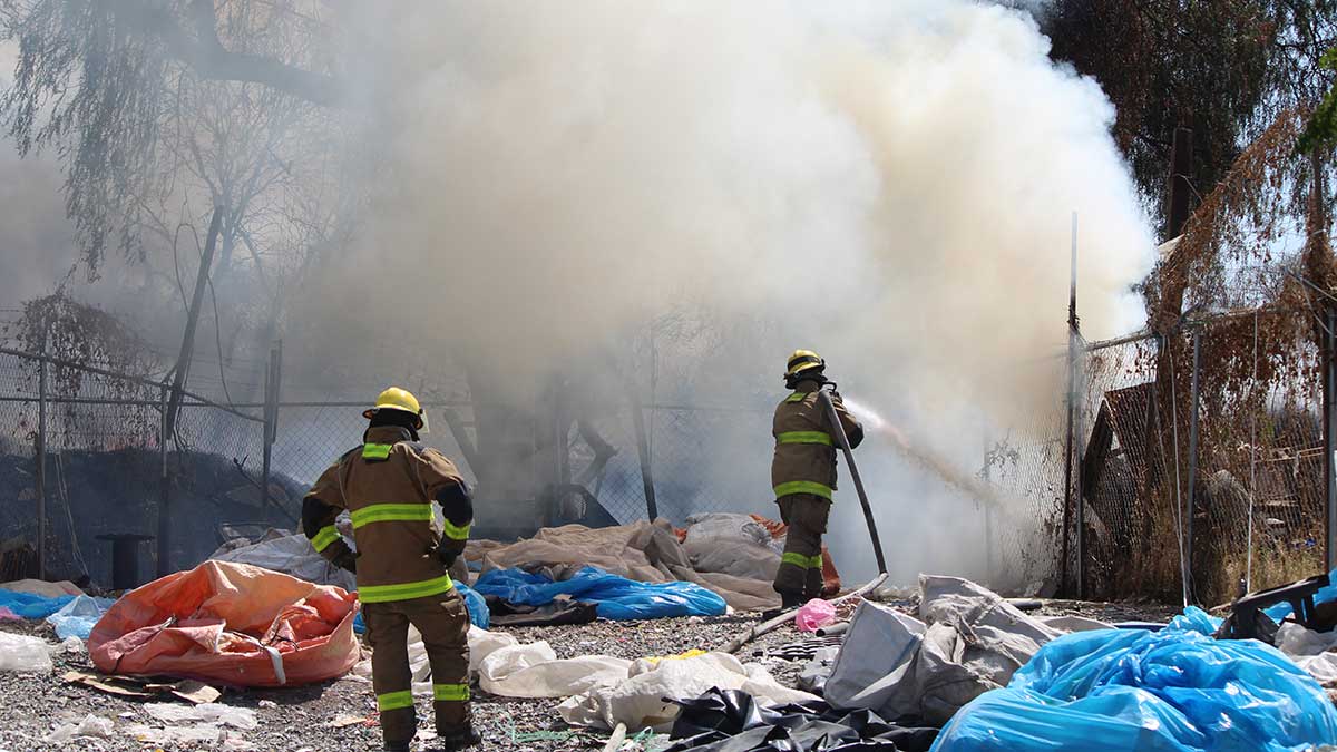 incendio en Jardines de Jerez