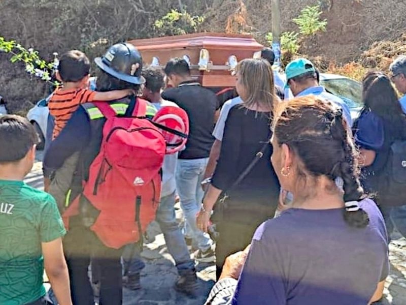 Contradicen versión oficial compañeros de mineros desaparecidos en Sinaloa: señalan extorsión