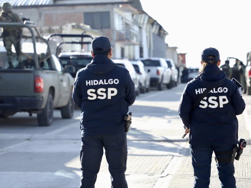 Cateo en Tezontepec deja armas, drogas y vehículos robados