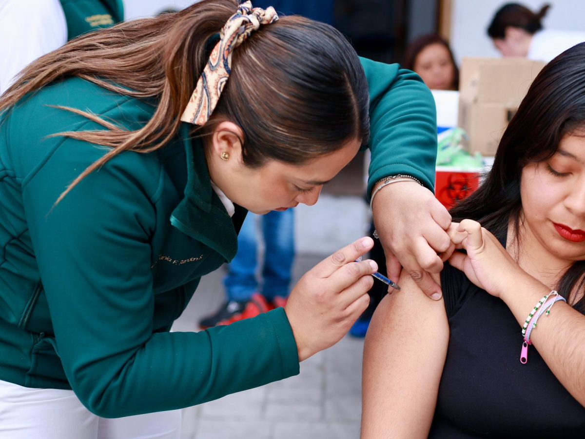 Sarampión y desinformación: Hidalgo refuerza vacunación ante alerta nacional