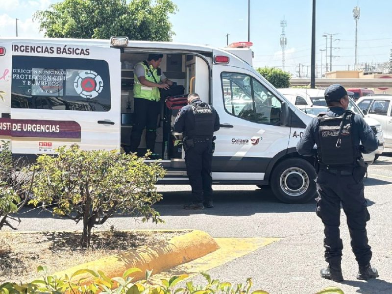 Riña entre dos “viene viene” en Parque Celaya deja un herido por arma blanca