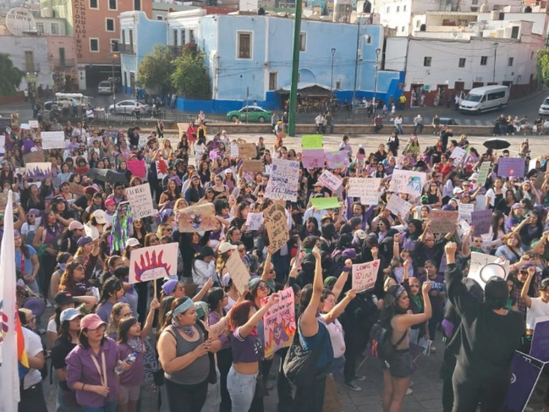Acusan feministas a Poder Judicial por presunta fuga de agresor extranjero del 8M en Guanajuato