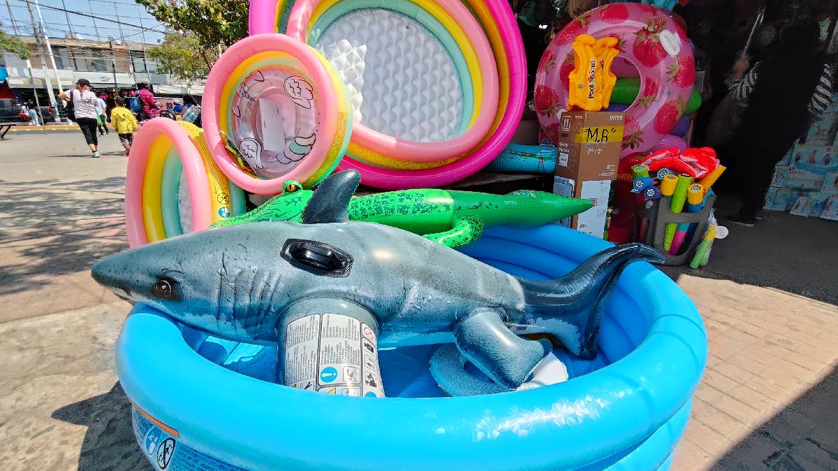 Albercas inflables baratas en el Mercado Ducoing 01