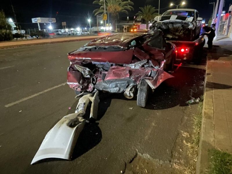 Choque múltiple deja varios heridos y una mujer prensada en Prolongación Guerrero de Irapuato