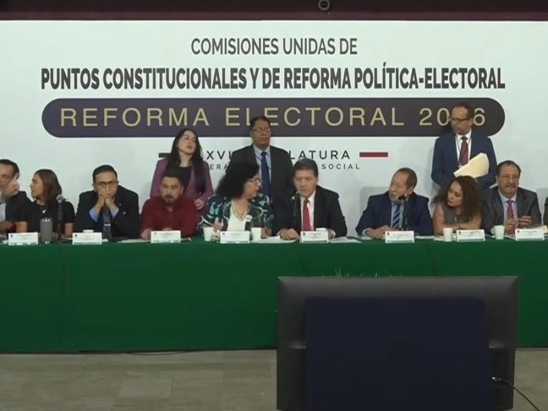 Avanza en comisiones reforma electoral de Sheinbaum; PT y PVEM votan en contra