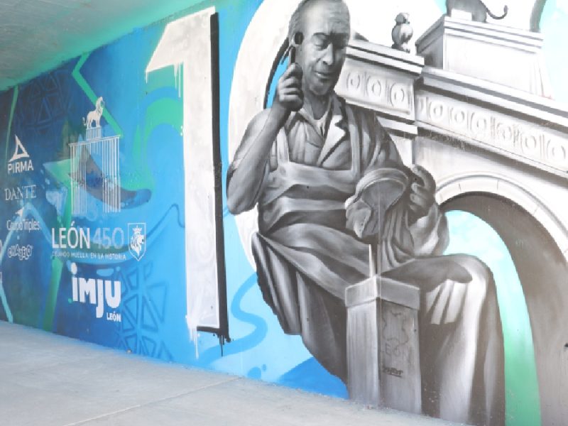 Un siglo de pasos firmes: La industria del calzado celebra 100 años entre el arte y los retos económicos