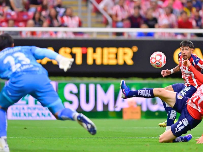 Chivas Vs León EN VIVO: Transmisión, alineaciones y goles en el juego pendiente