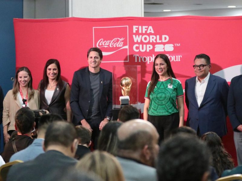 Presentan el trofeo original de la Copa del Mundo en León