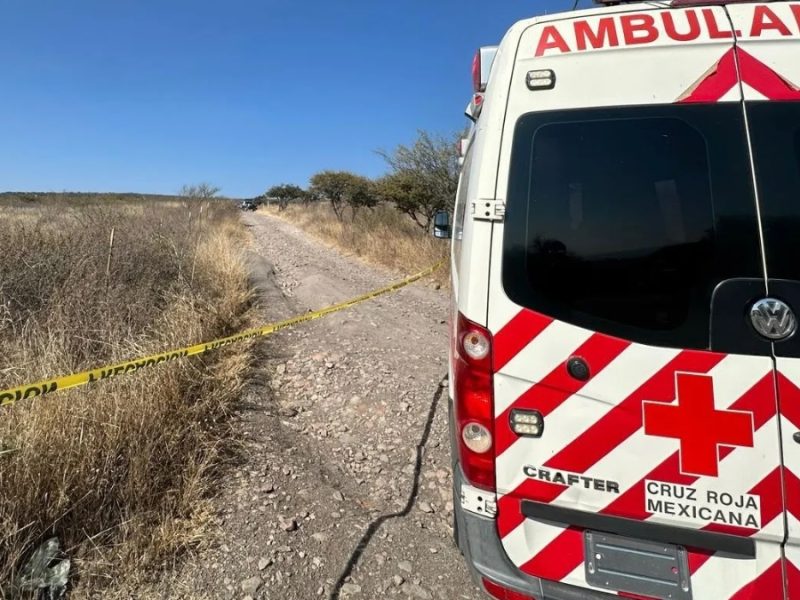 Localizan cuerpo en Dolores Hidalgo en camino a El Capulín