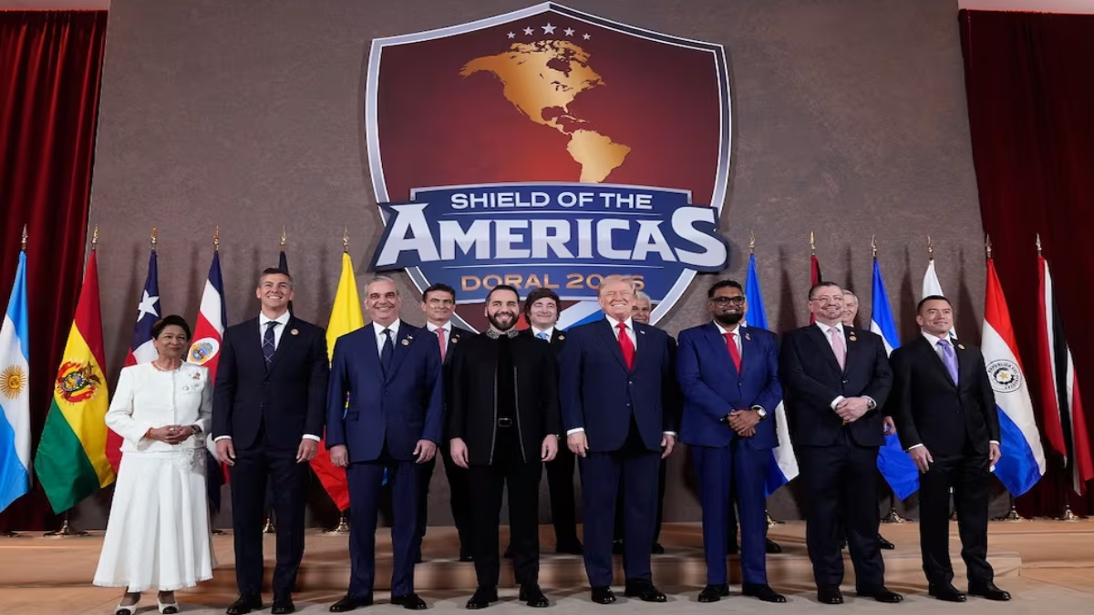 Cumbre Escudo de las Américas1