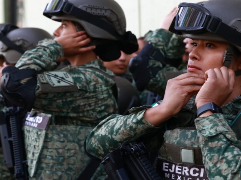 Sheinbaum reconoce a mujeres de Fuerzas Armadas y promete erradicar acoso en instituciones