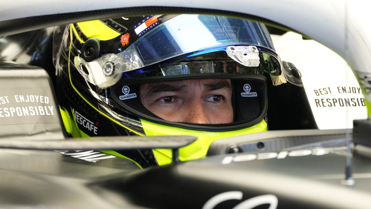 Checo Pérez en el Gran Premio de Japón. Foto: Agencia AP.