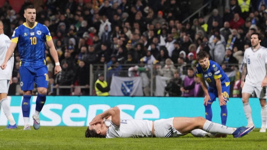 Italia perdió ante Bosnia y Herzegovina. Foto: Agencia AP.