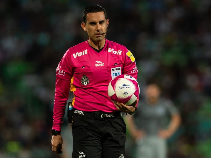 César Ramos no puede viajar a México y queda varado en Qatar