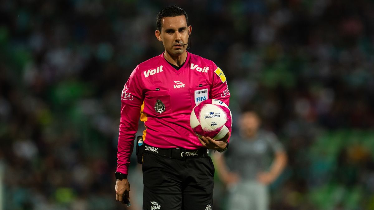 César Arturo Ramos Palazuelos en un partido de Liga MX. Foto: Mexsport.