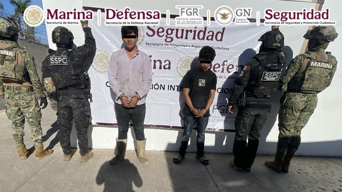 Los detenidos fueron identificados como Rigoberto Lara Parra, de 21 años, y Gustavo Alexis Mendiguchía Gutiérrez, de 19, presuntamente de una célula delictiva del Cártel de Sinaloa
