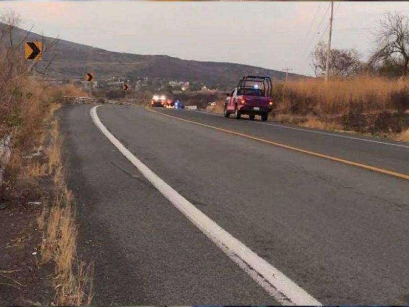 Reportan heridos tras emboscada a policías estatales en Valle de Santiago