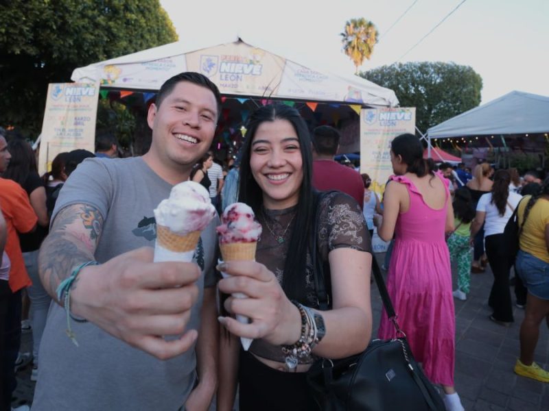 Celebran la Feria de la Nieve 450, un encuentro de sabores y tradición en el Arco de la Calzada