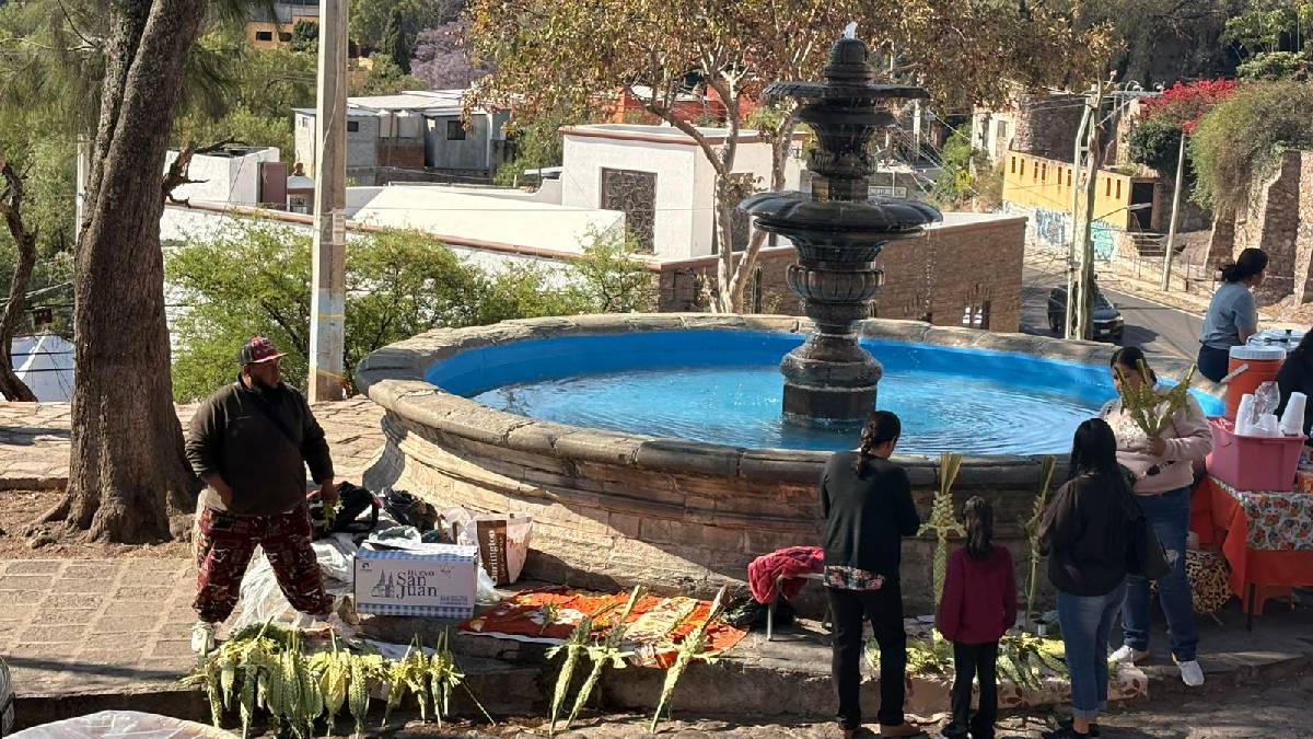 Fuente del Marfil 01
