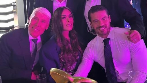 Galilea Montijo XV años Mafer