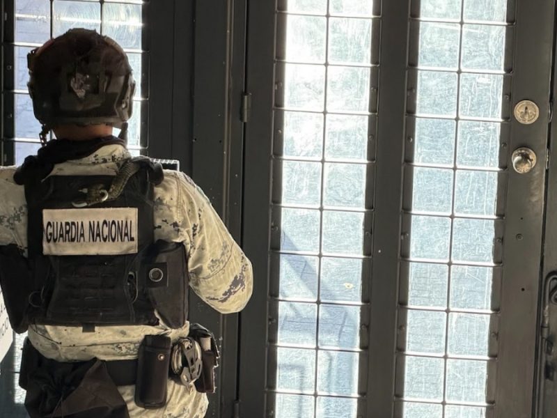 Refuerzan medidas de seguridad en Presidencia de Celaya: prohíben gorras y lentes