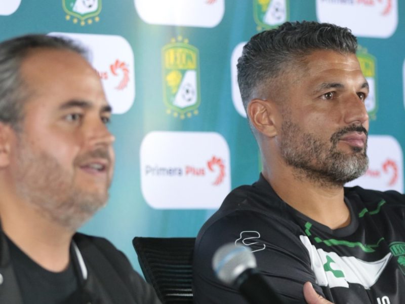Jesús Martínez presenta a Javier Gandolfi como DT de Club León y ofrece disculpas a la afición