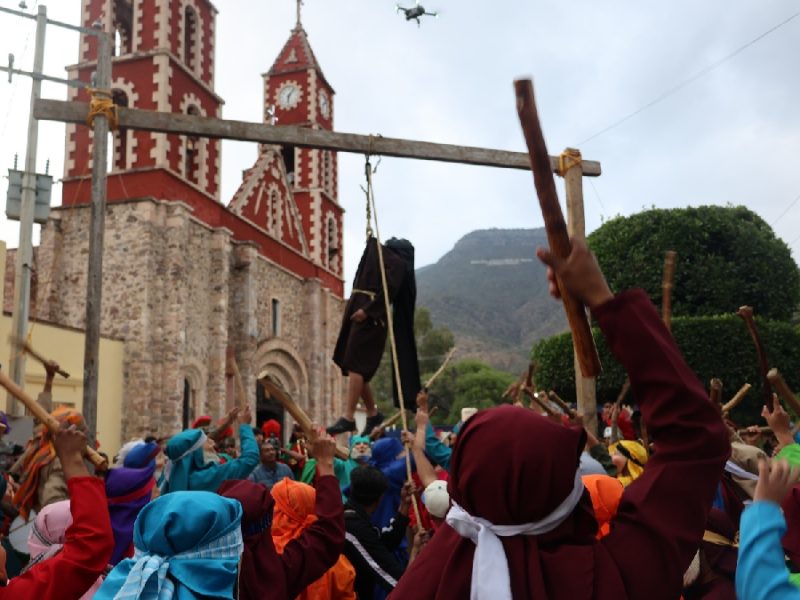 Purísima y Santa Catarina funden sus tradiciones: 180 actores llevan la Judea a la Sierra Gorda