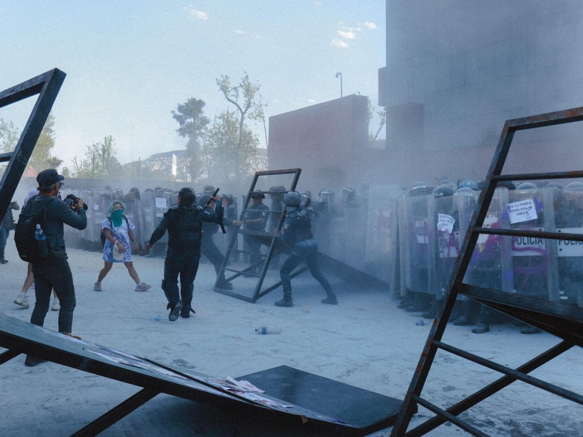 “También las policías fueron agredidas”, responde Neri a un año de la marcha 8M 2025