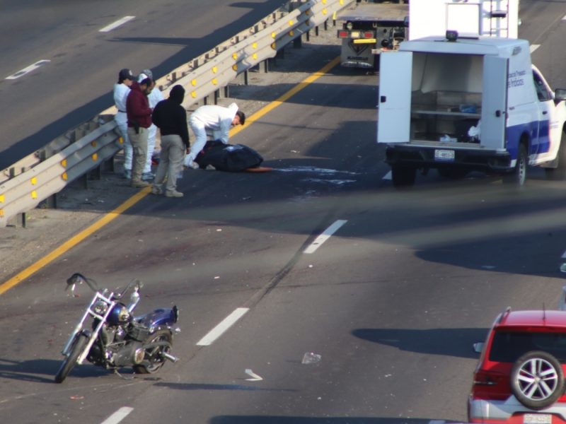 Cuerpo de “biker” quedó esparcido en varias partes tras ser arrollado en la Irapuato-Silao