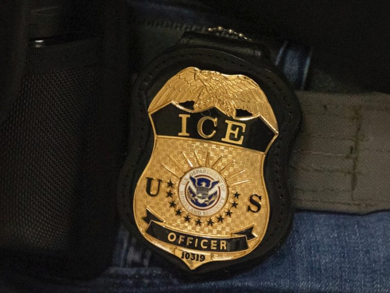 Muere haitiano en EU tras meses de detención en Arizona por presunta infección dental