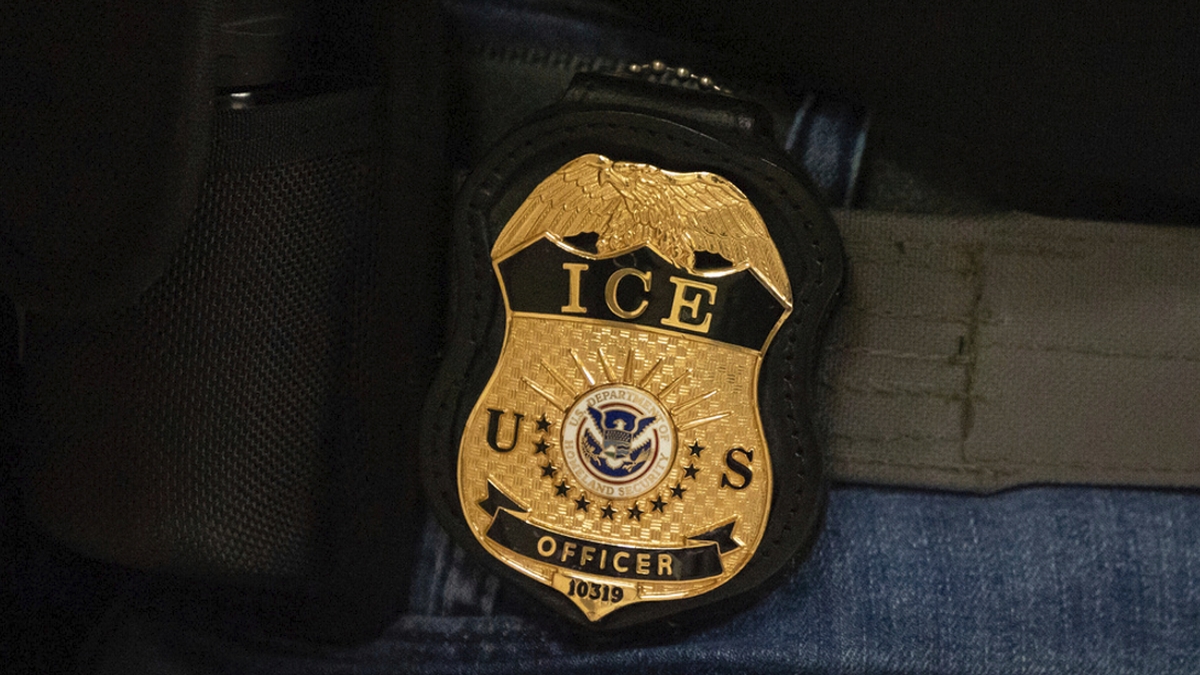 Haitiano bajo custodia del ICE muere