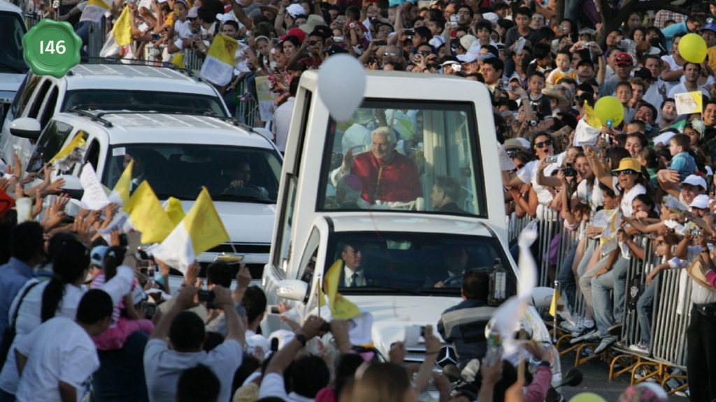 Papa Benedicto XVI en León