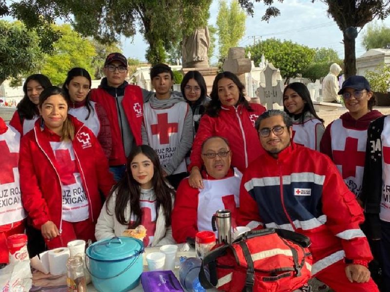 12 años de experiencias y satisfacciones marcan la trayectoria de Mario como paramédico de Cruz Roja