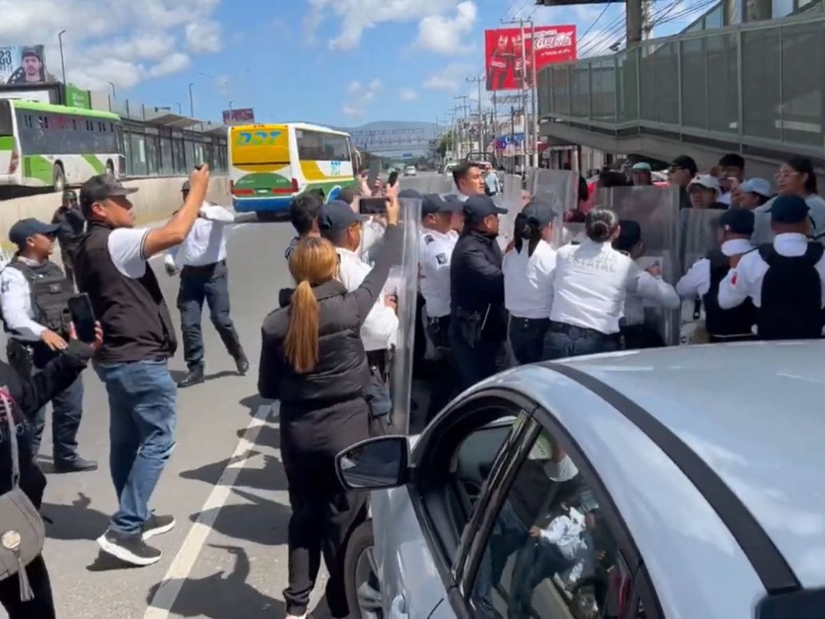 “No nos incomoda su trabajo”: secretario de Seguridad responde a periodistas