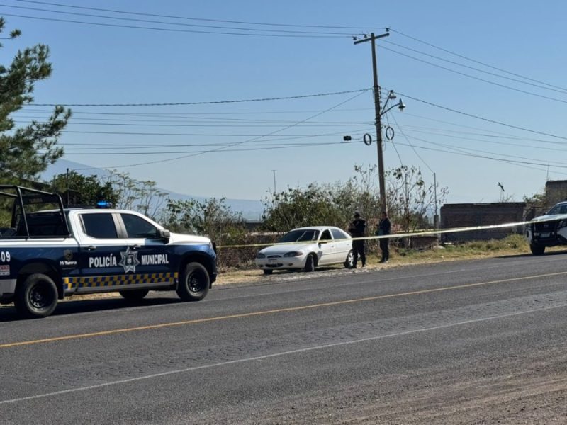 Asesinan a policía cuando salió a mostrar el auto que vendía en Yuriria; lo identifican