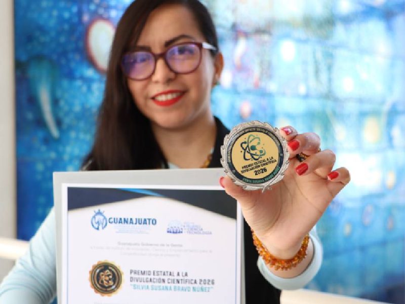 Reconocen la trayectoria de la Dra. Perla Shiomara con el premio Silvia Susana Bravo 2026