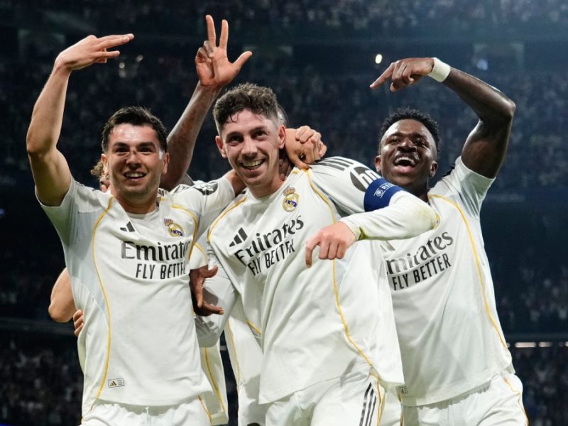 Real Madrid golea al Manchester City con hat-trick de Federico Valverde