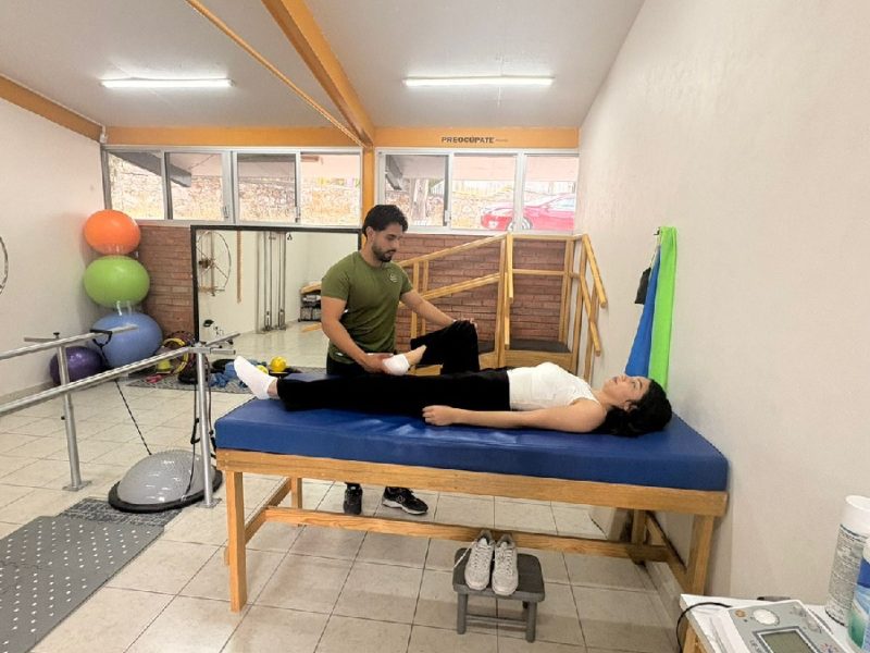 Rehabilitación para todos: Módulo MARIA de la UG reabre sus puertas con terapias accesibles y brigadas a domicilio