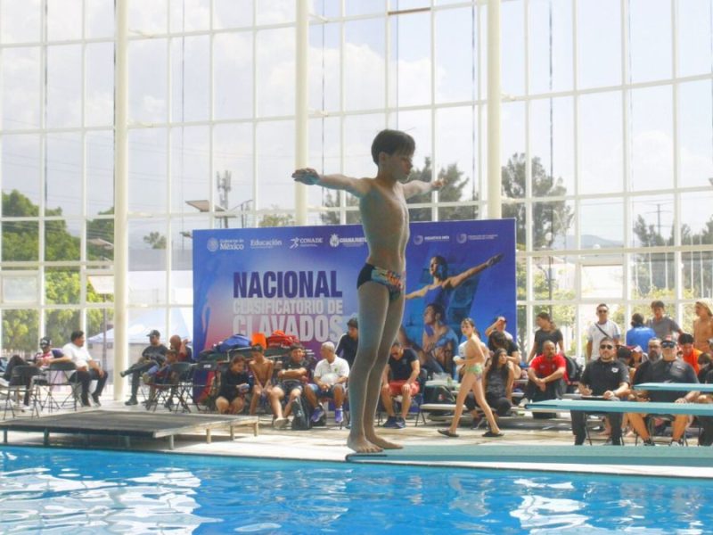 Clavadistas guanajuatenses brillan rumbo a la Olimpiada Nacional